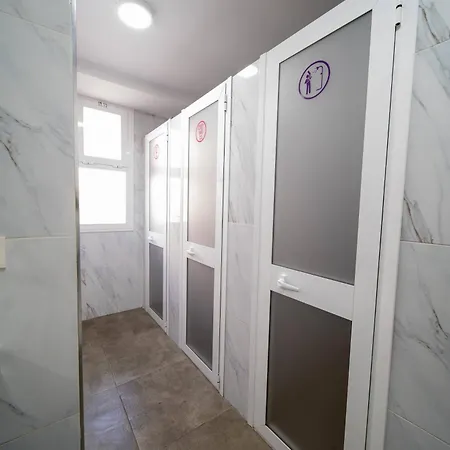 Albergue Be Happy - En El Centro De
