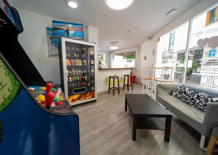 Be Happy - En El Centro De Hostel *