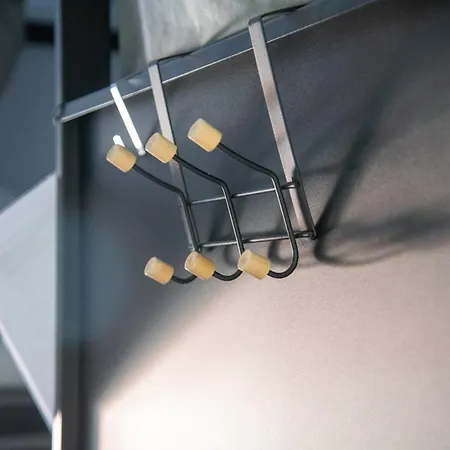 Be Happy - En El Centro De Hostal *