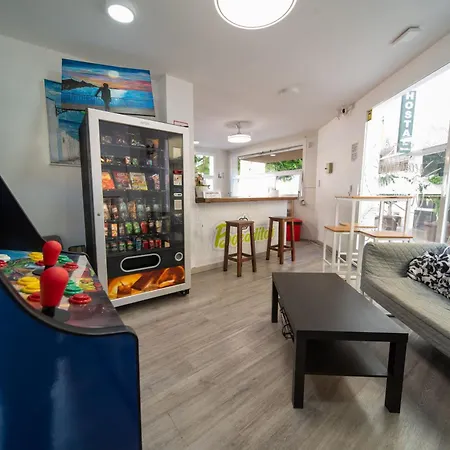 Be Happy - En El Centro De Hostal *