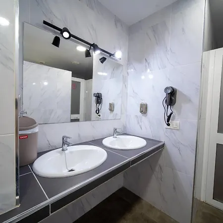 Be Happy - En El Centro De *