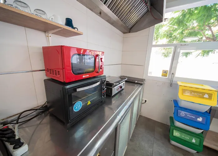 ホステル Be Happy - En El Centro De *